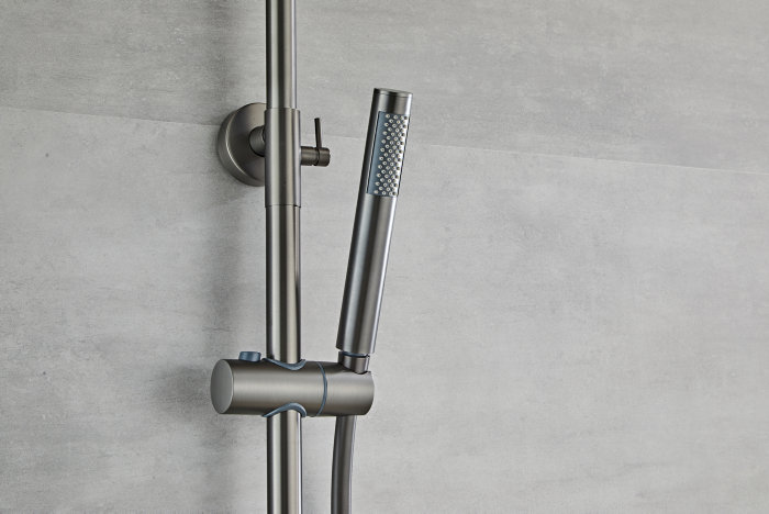 Dusjsett m/termostat Ø250 mm gunmetal